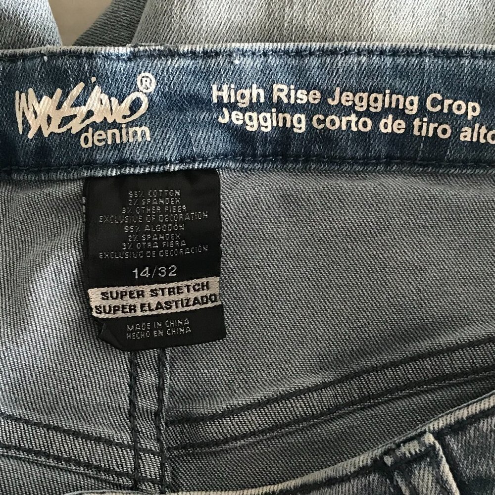 NWT - MOSSIMO Denim - High Rise Jegging Crop with Floral Embroidered - Picture 5 of 13